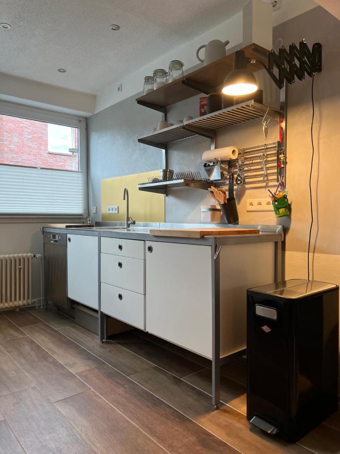 Aussergewoehnliches Haus Mit Sauna, Kamin Und Garten Wilhelmshaven Eksteriør billede