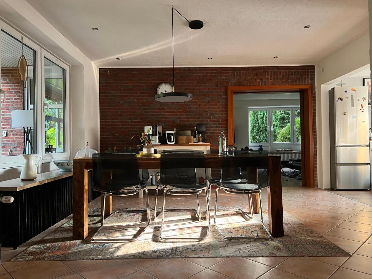 Aussergewoehnliches Haus Mit Sauna, Kamin Und Garten Wilhelmshaven Eksteriør billede