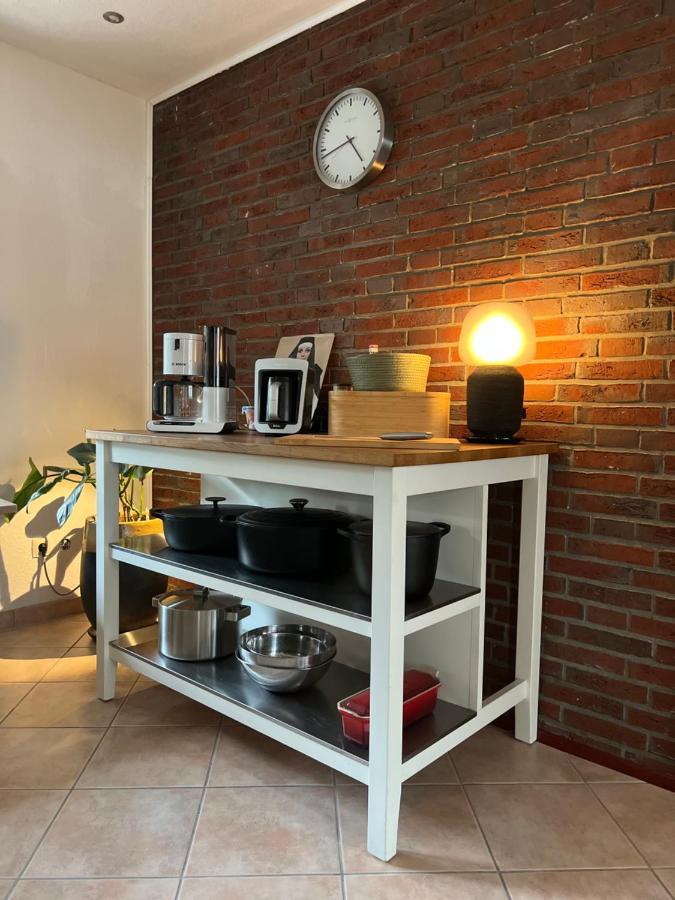 Aussergewoehnliches Haus Mit Sauna, Kamin Und Garten Wilhelmshaven Eksteriør billede
